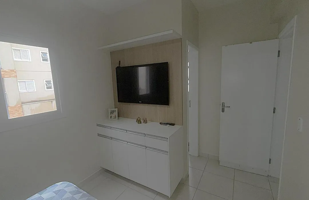 Resort no Itaguá, Piscina, Sauna e Churrasqueira-1